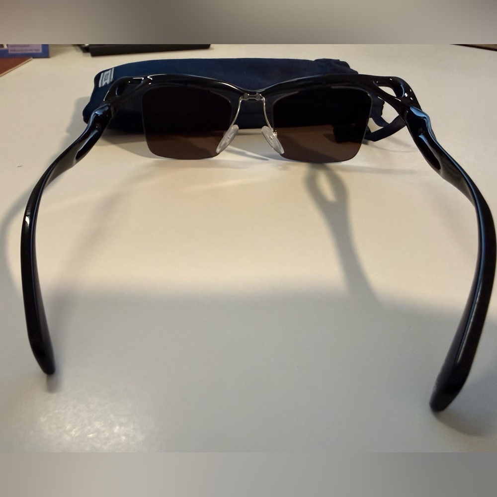 Prada Black Sunglasses - Picture 3 of 5